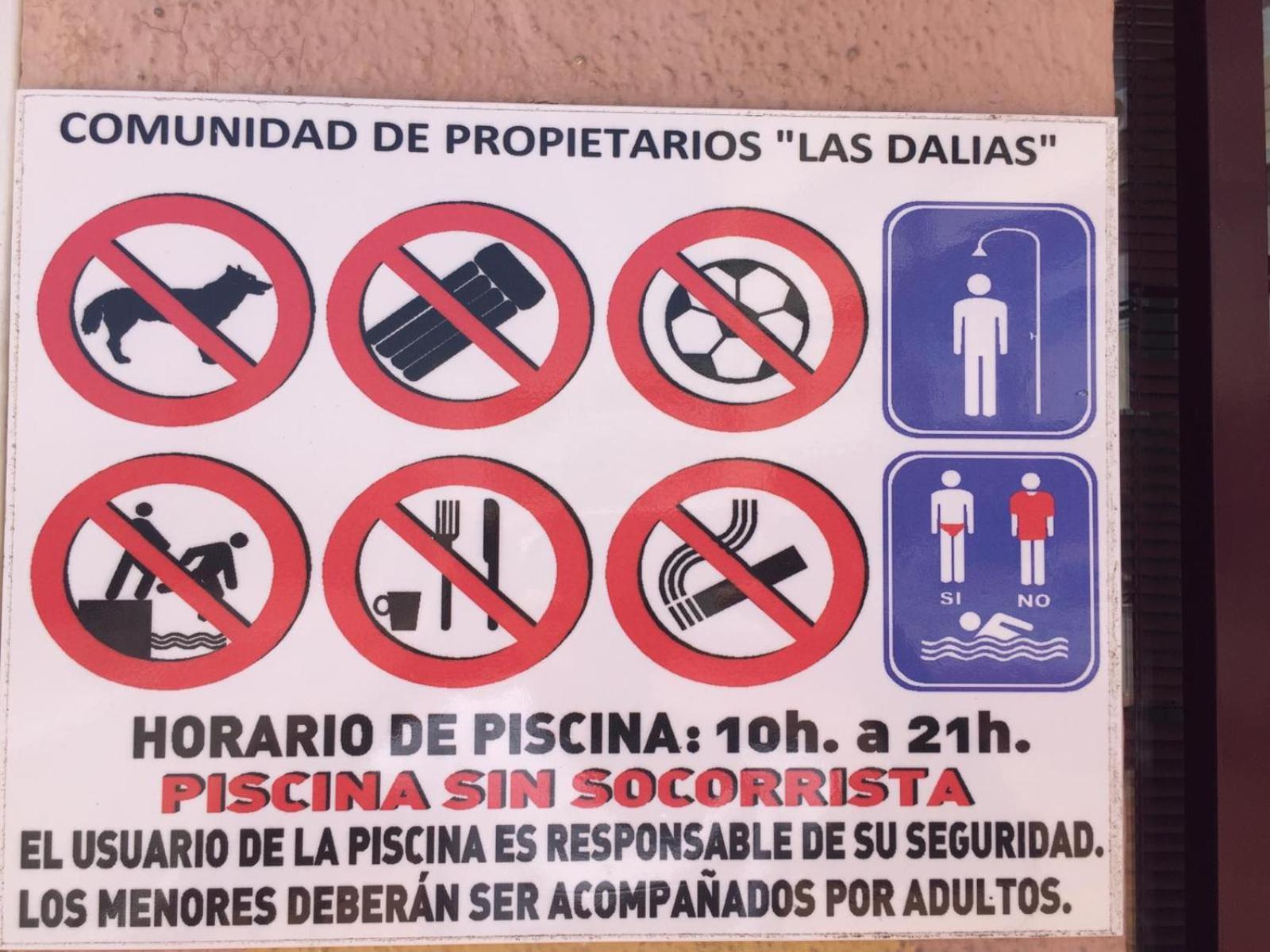 Apartamento En El Centro De トレモリノス エクステリア 写真